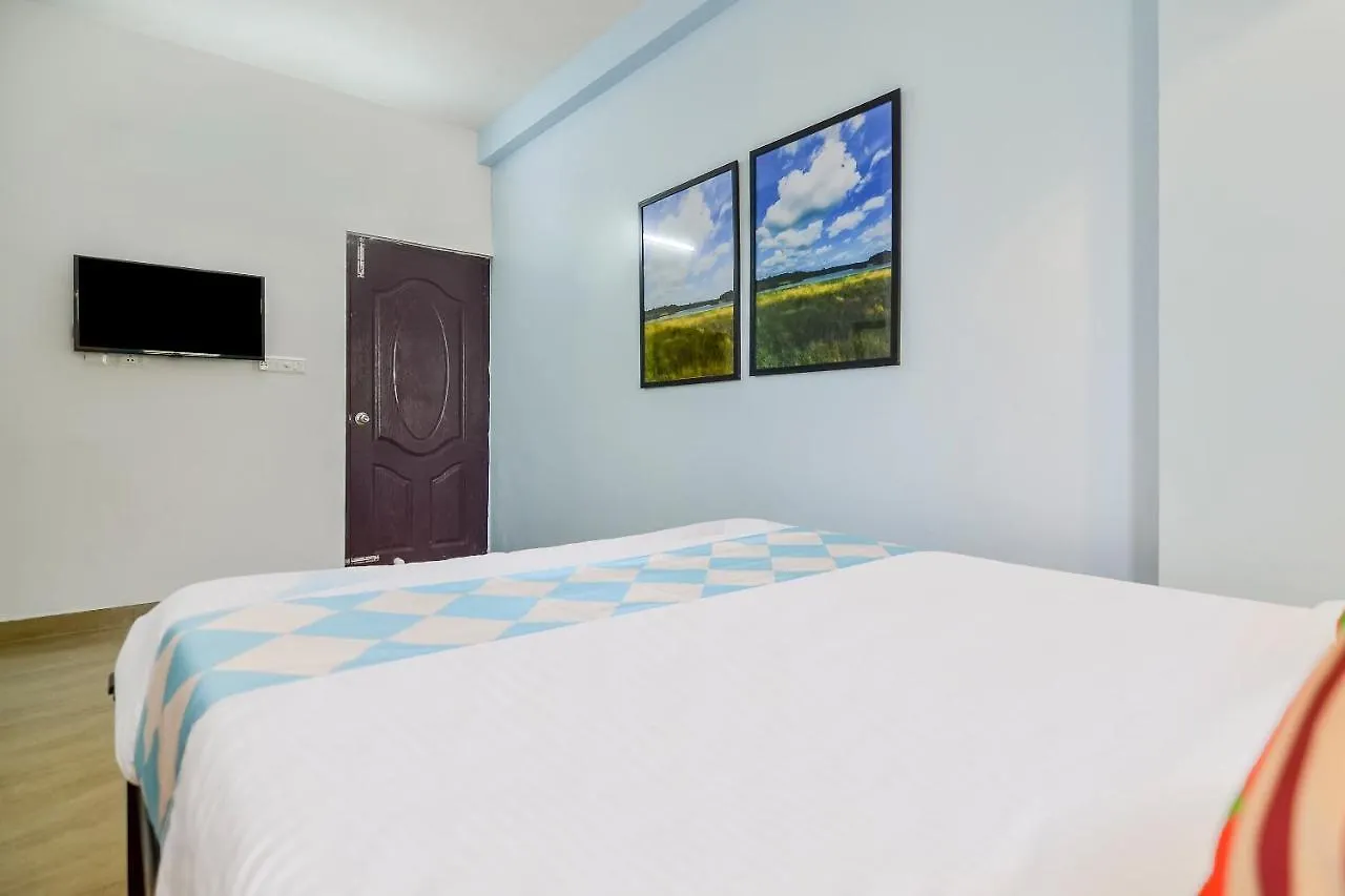 Penzion Hotel O Pop Tavern Thiruvananthapuram