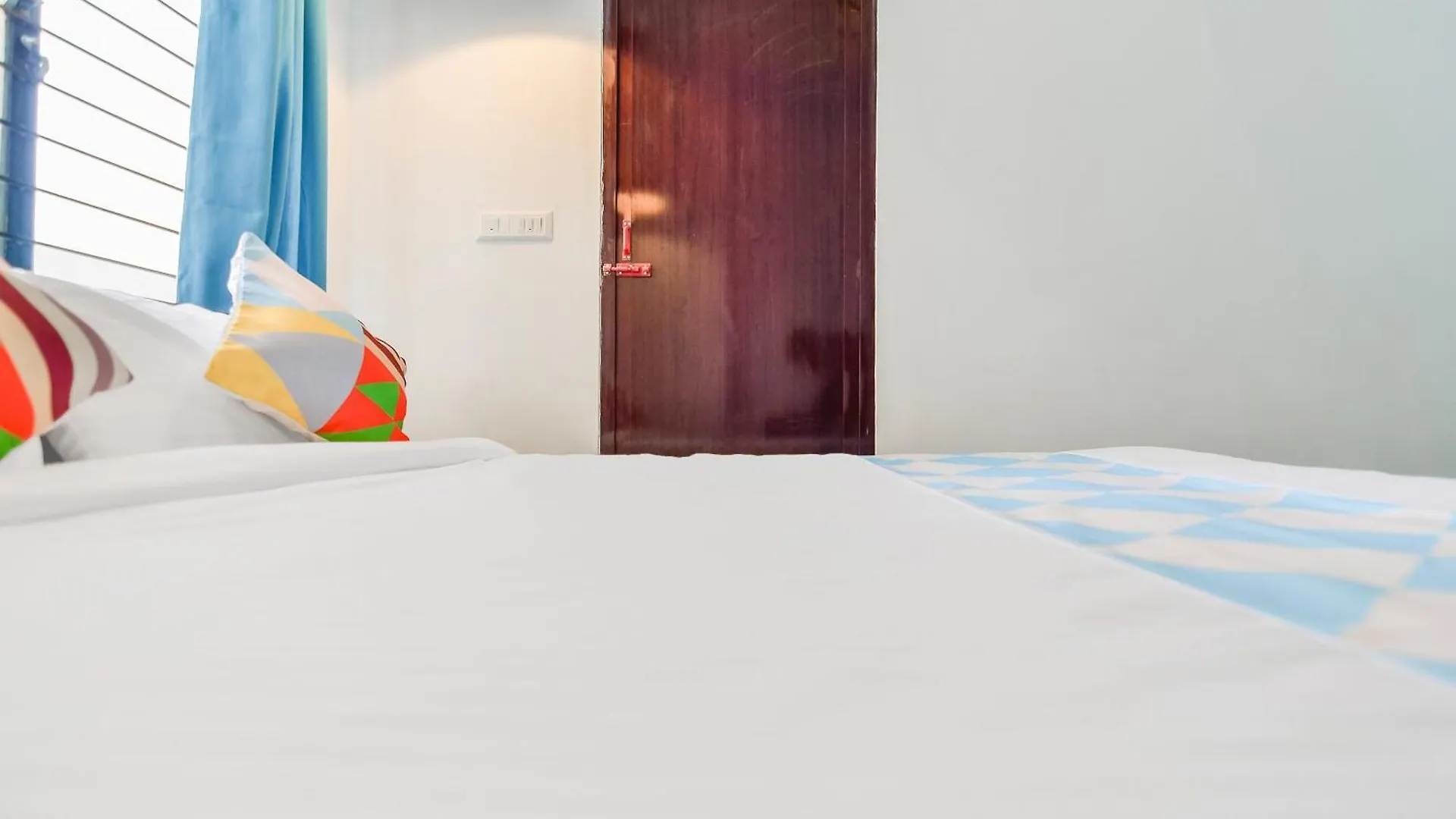 Hotel O Pop Tavern Thiruvananthapuram 3*,
